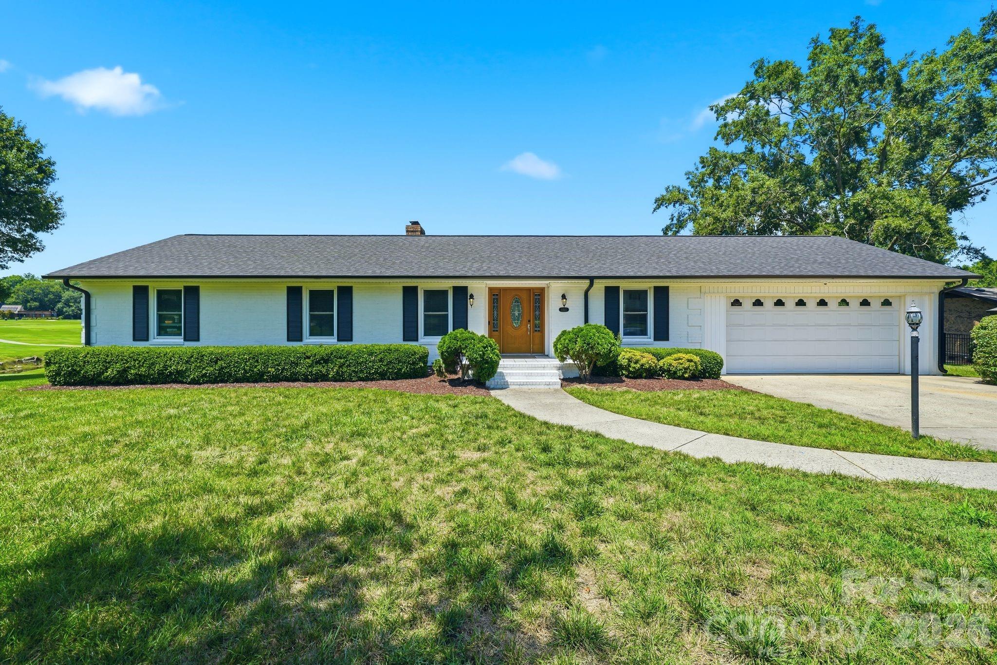 1335 Stoneyridge Drive