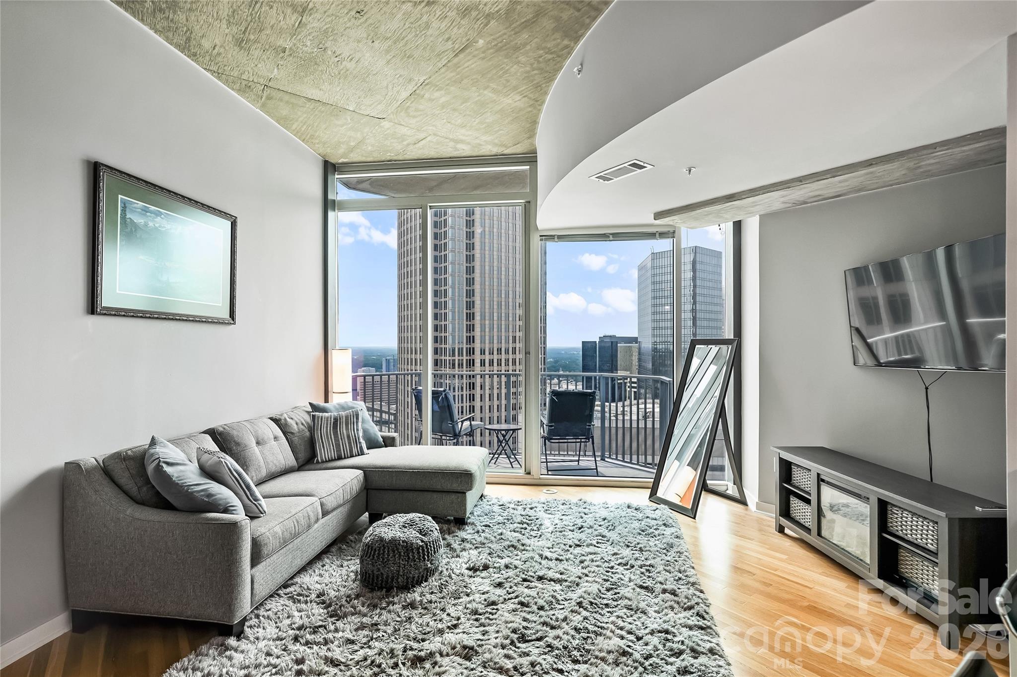 210 N Church Street Unit: 3403