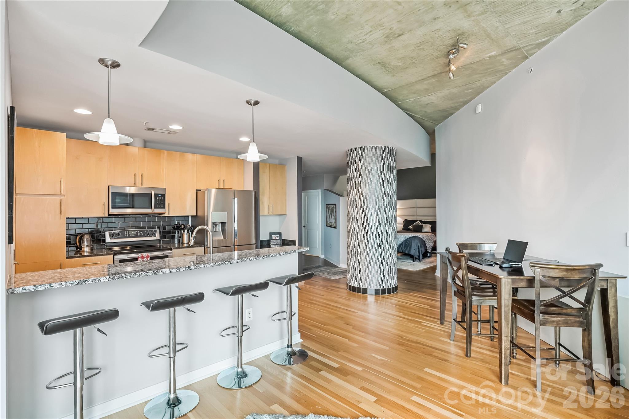 210 N Church Street Unit: 3403