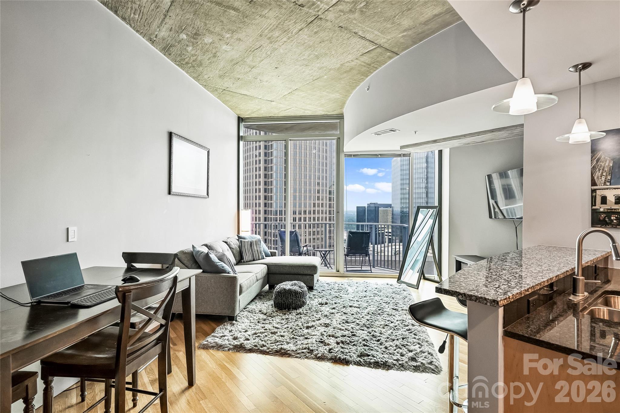 210 N Church Street Unit: 3403