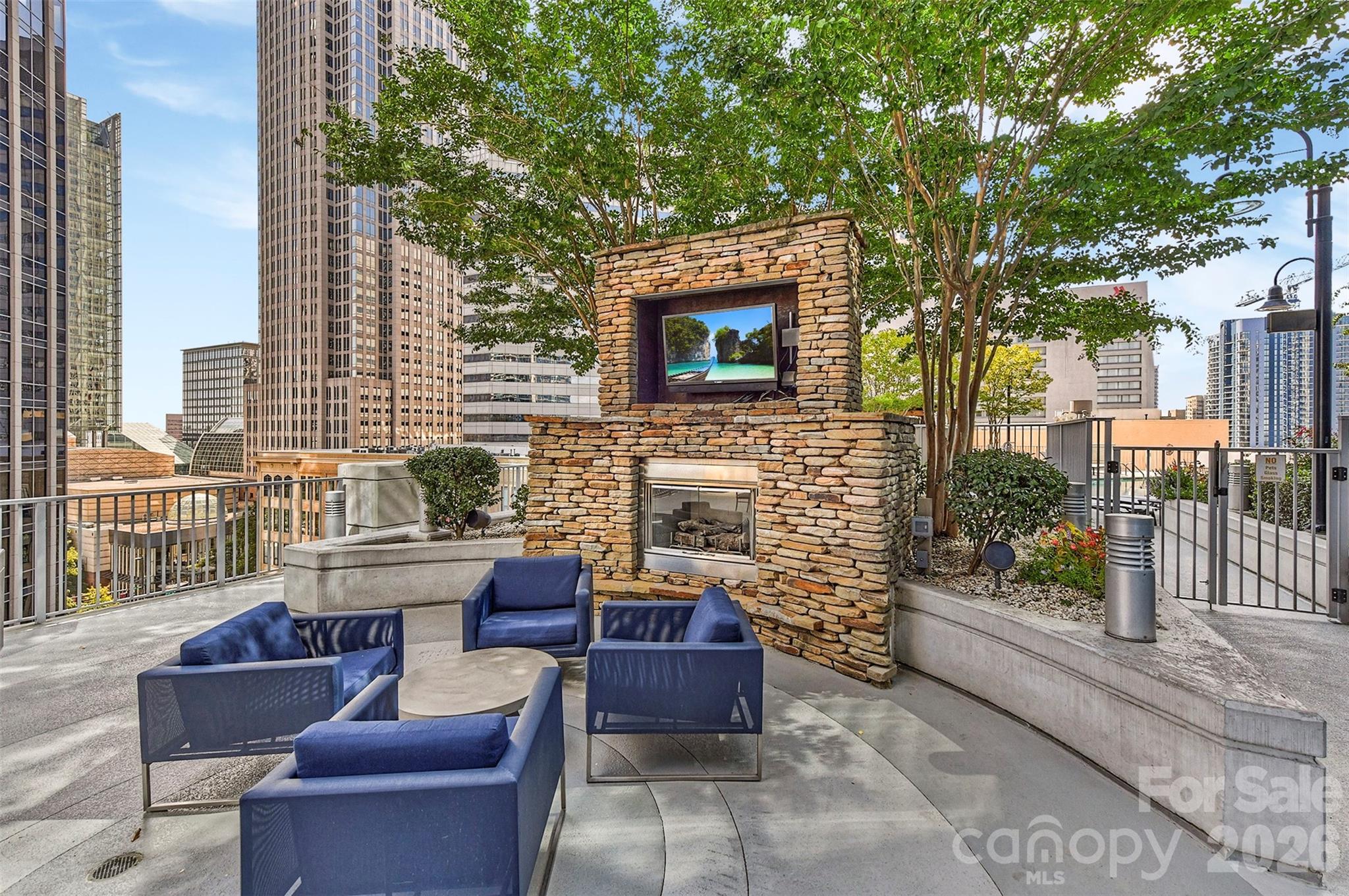 210 N Church Street Unit: 3403