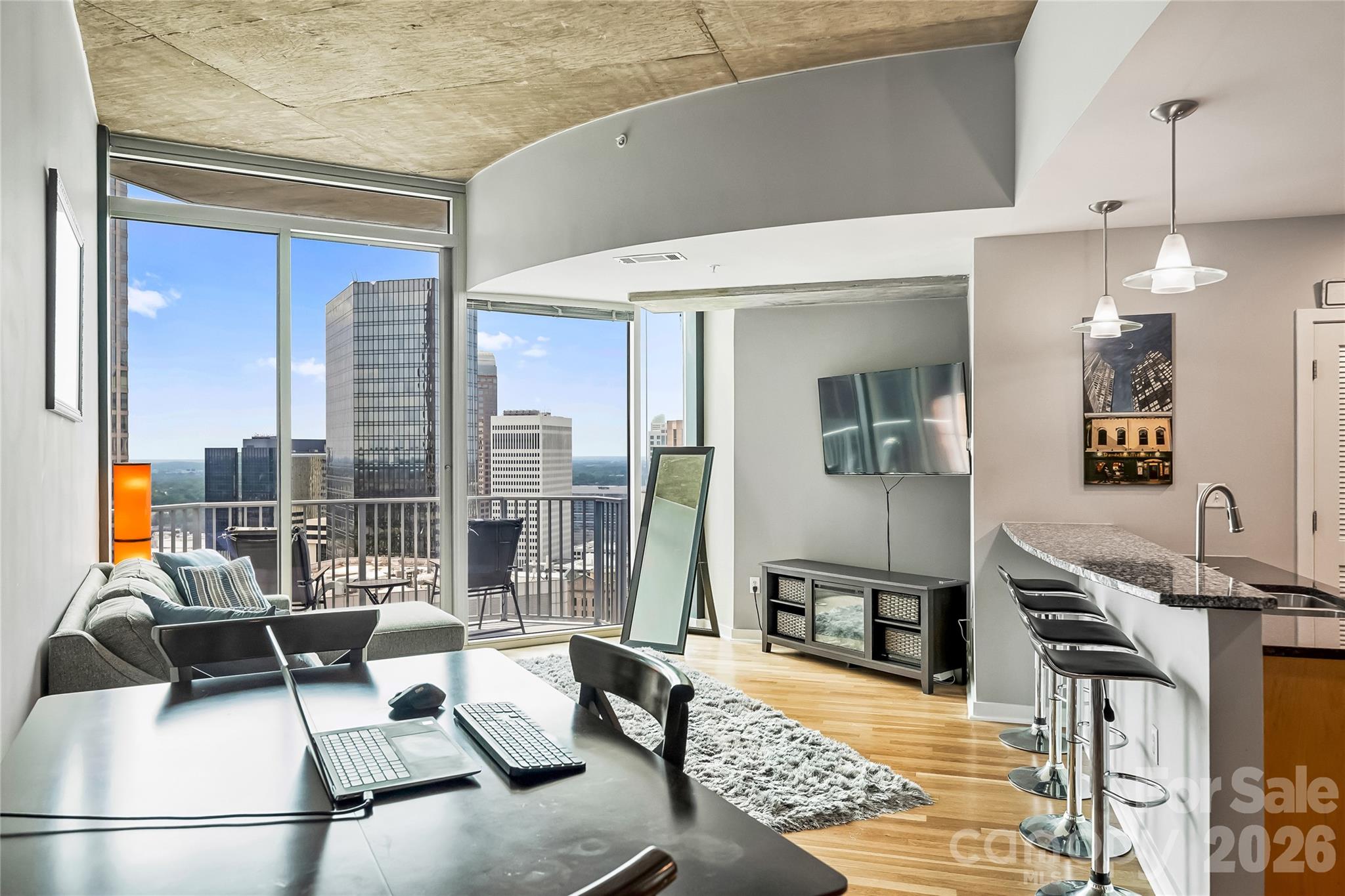 210 N Church Street Unit: 3403