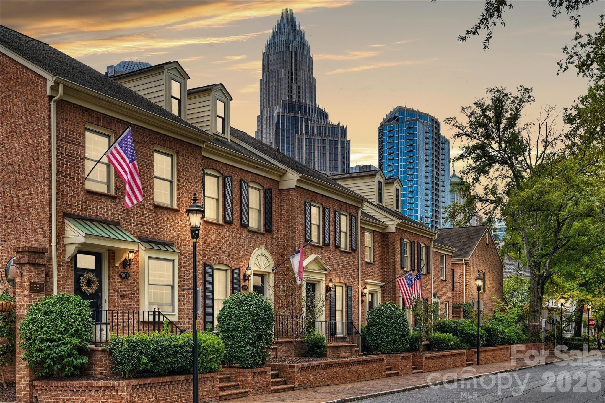 500 N Poplar Street Unit: B