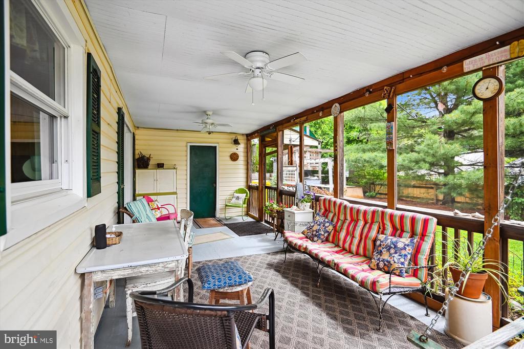 7909 Stone Hearth Rd
