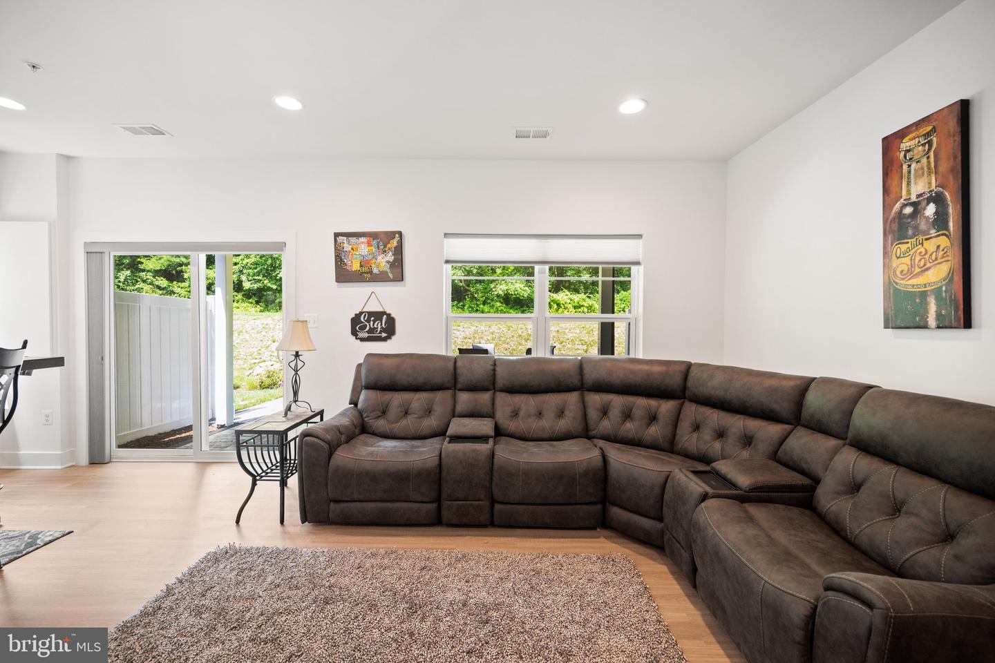302 Alluvium Dr