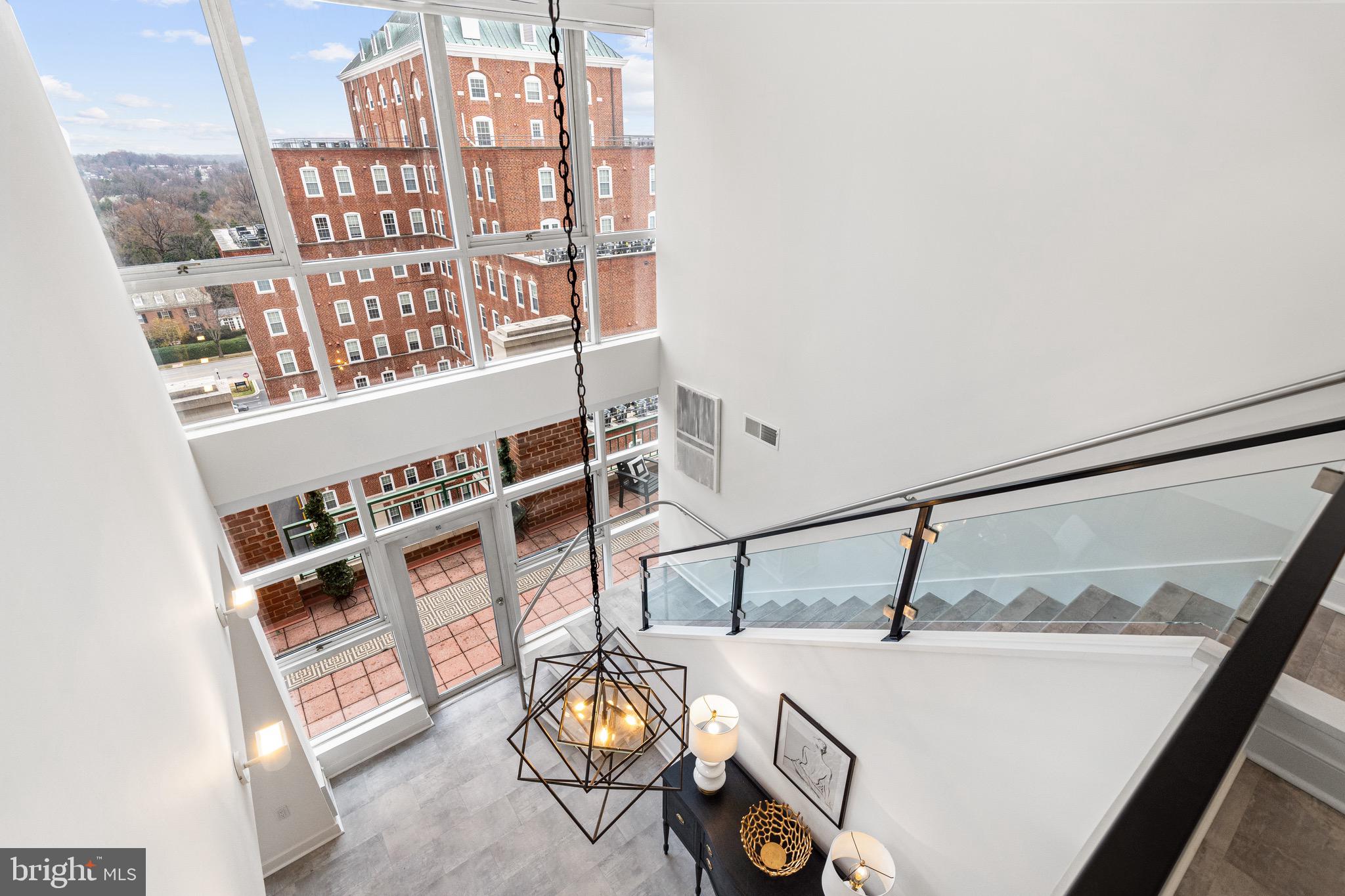 3801 Canterbury ROAD Unit: 1004