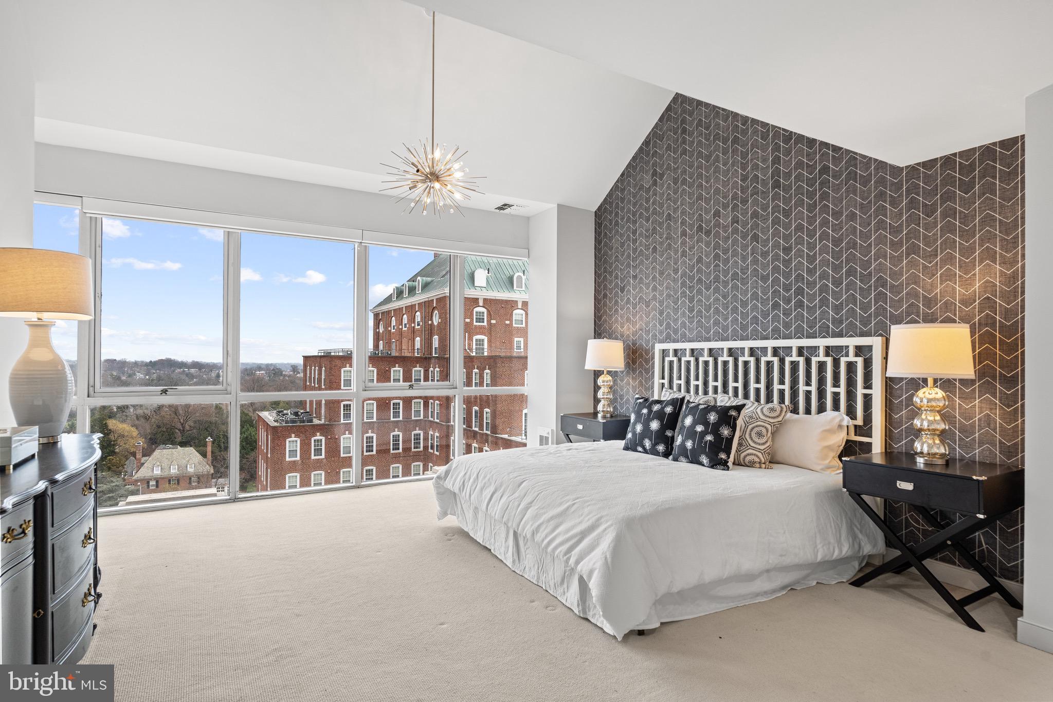 3801 Canterbury ROAD Unit: 1004