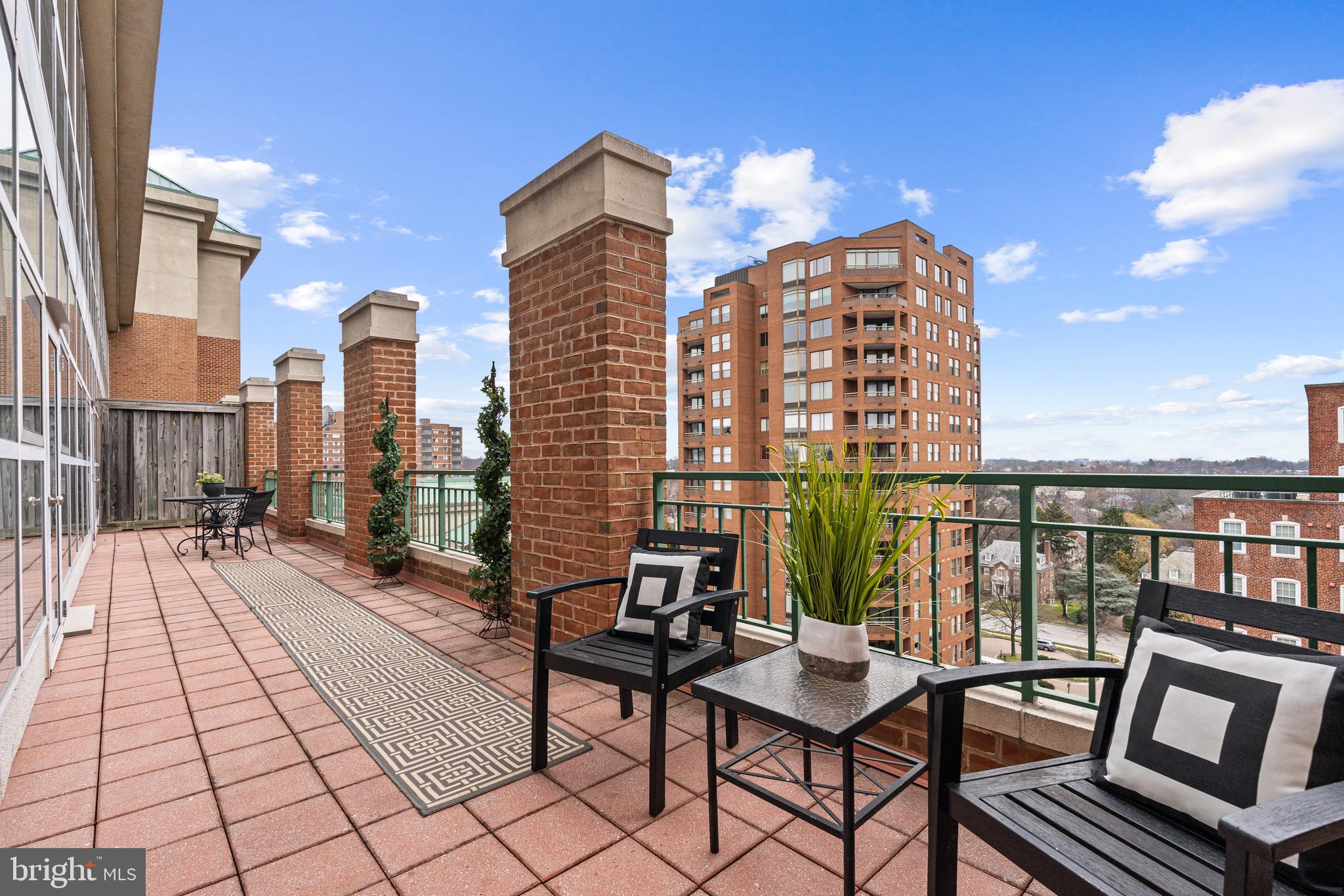 3801 Canterbury ROAD Unit: 1004
