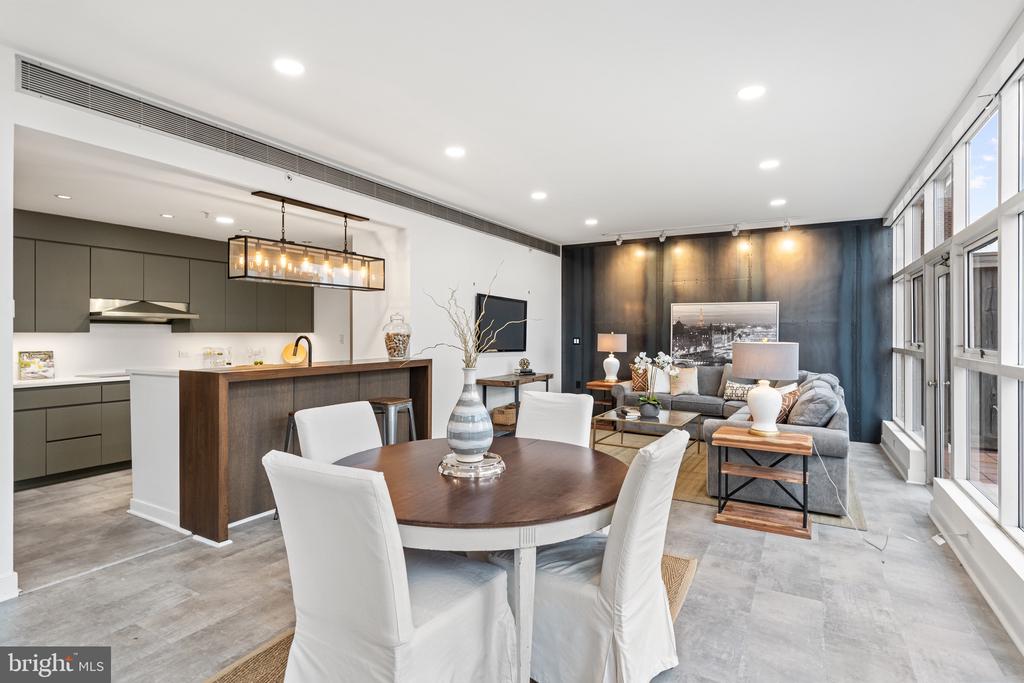 3801 Canterbury ROAD Unit: 1004