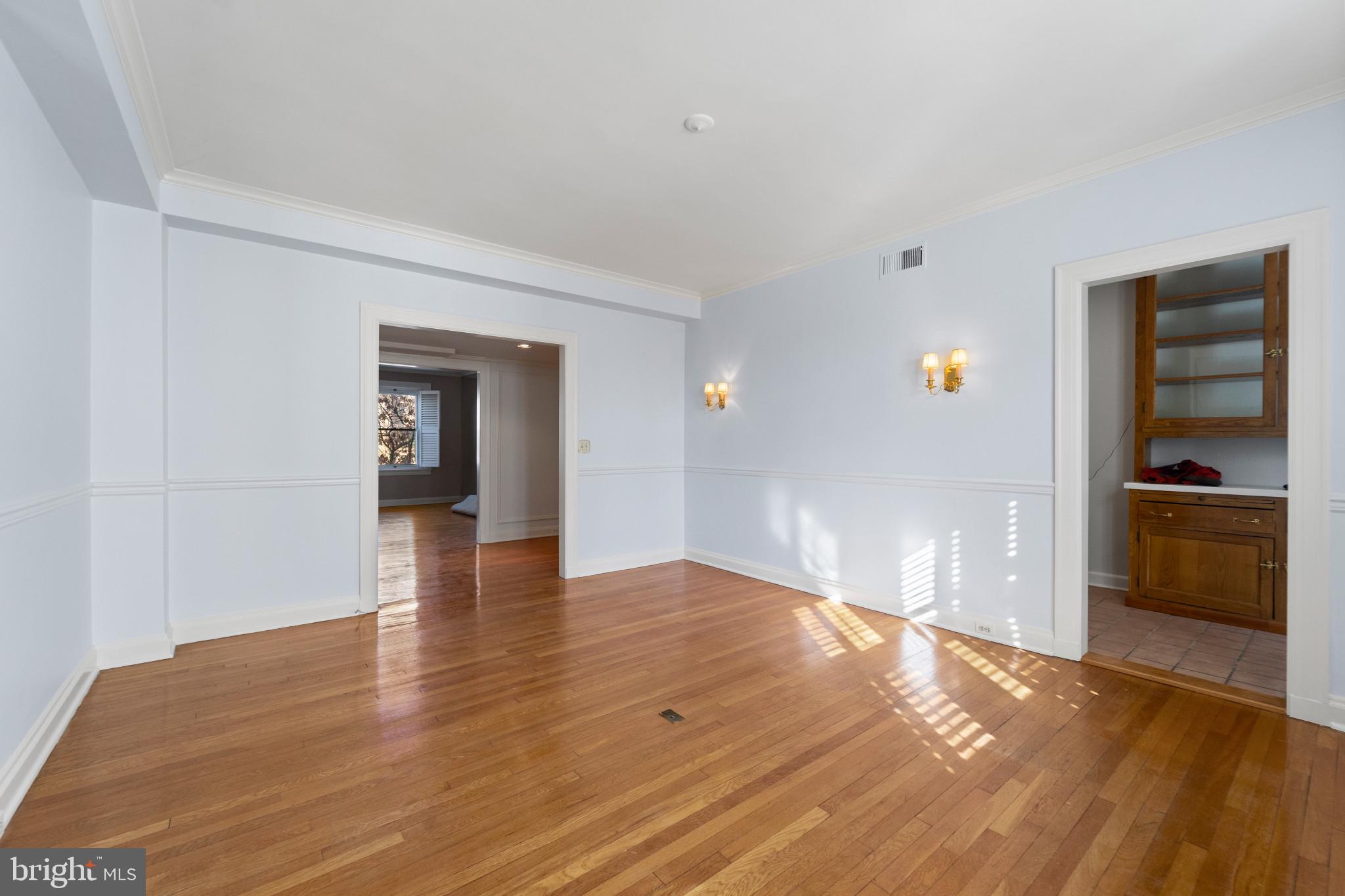 3405 Greenway Unit: 306