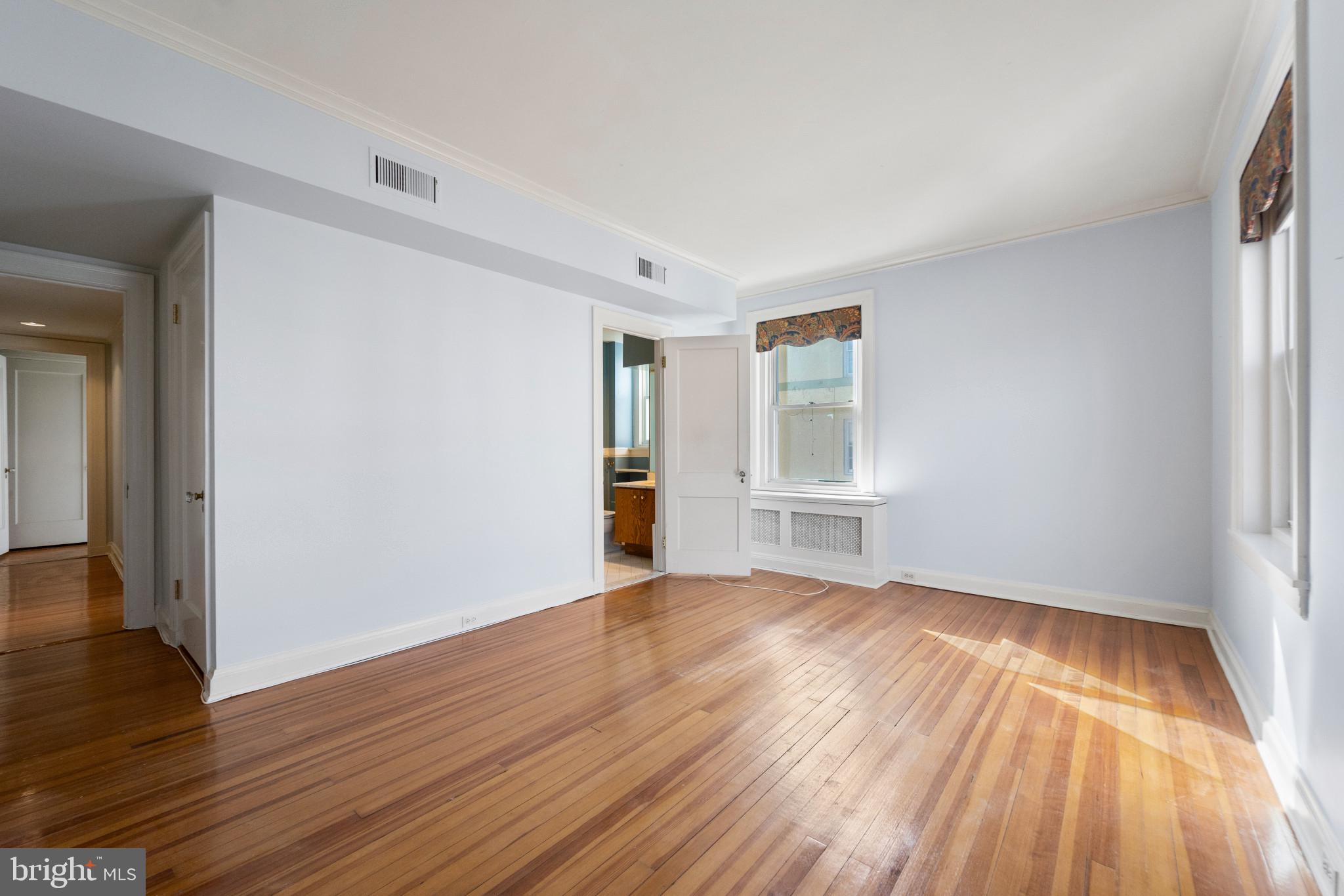 3405 Greenway Unit: 306