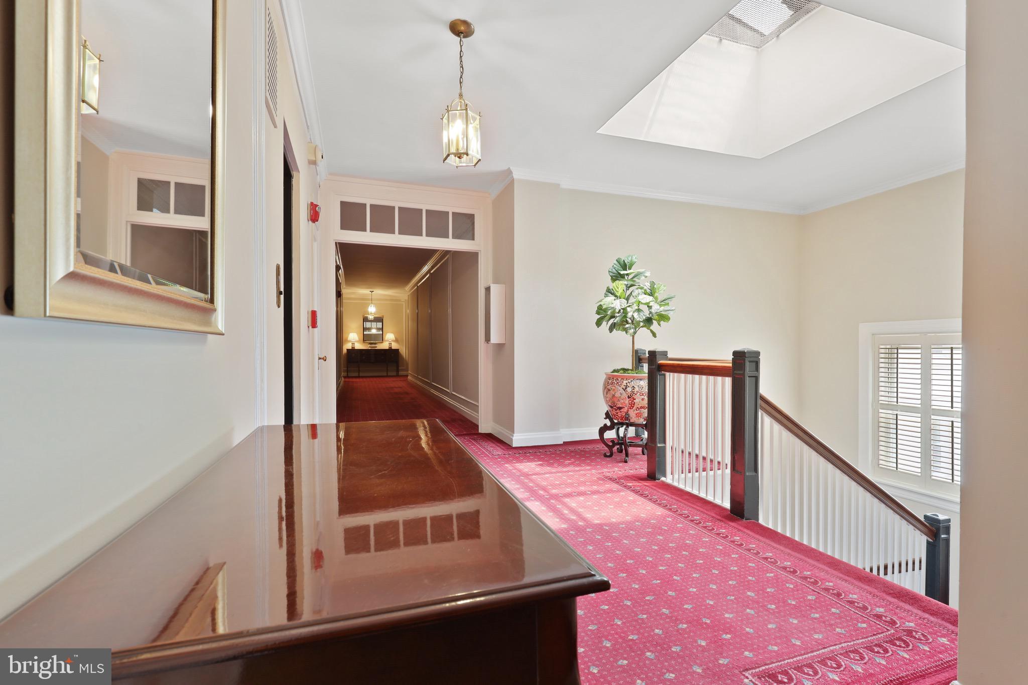 3405 Greenway #304