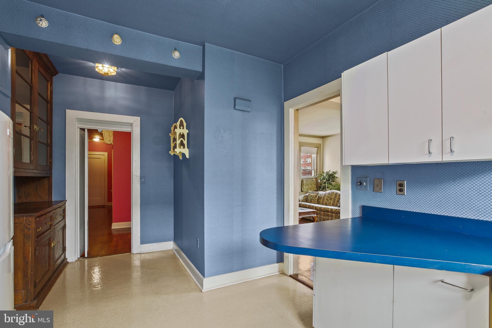 3405 Greenway #304