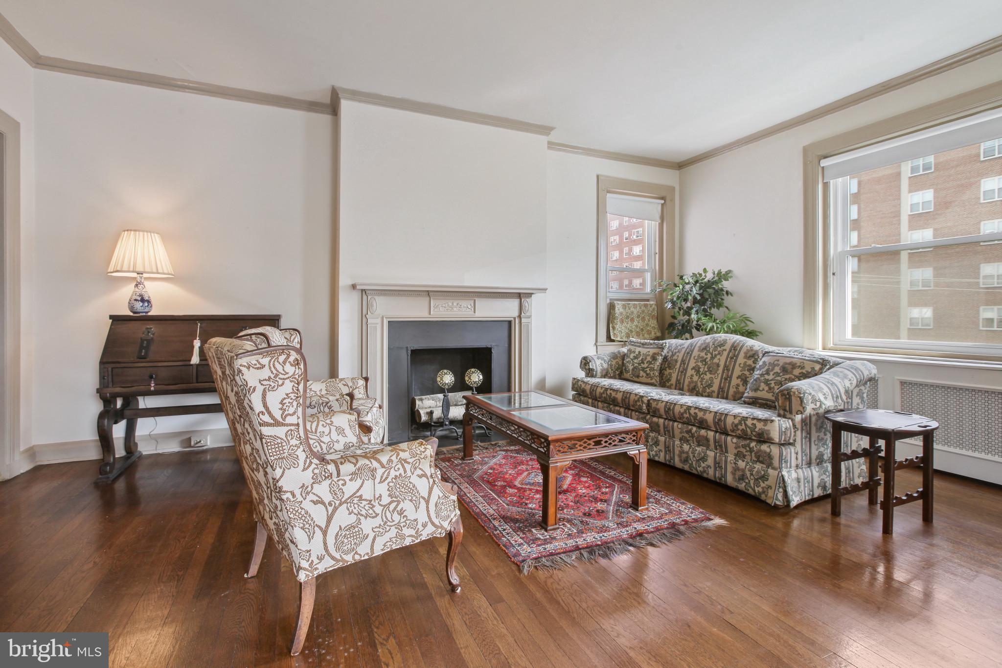 3405 Greenway #304