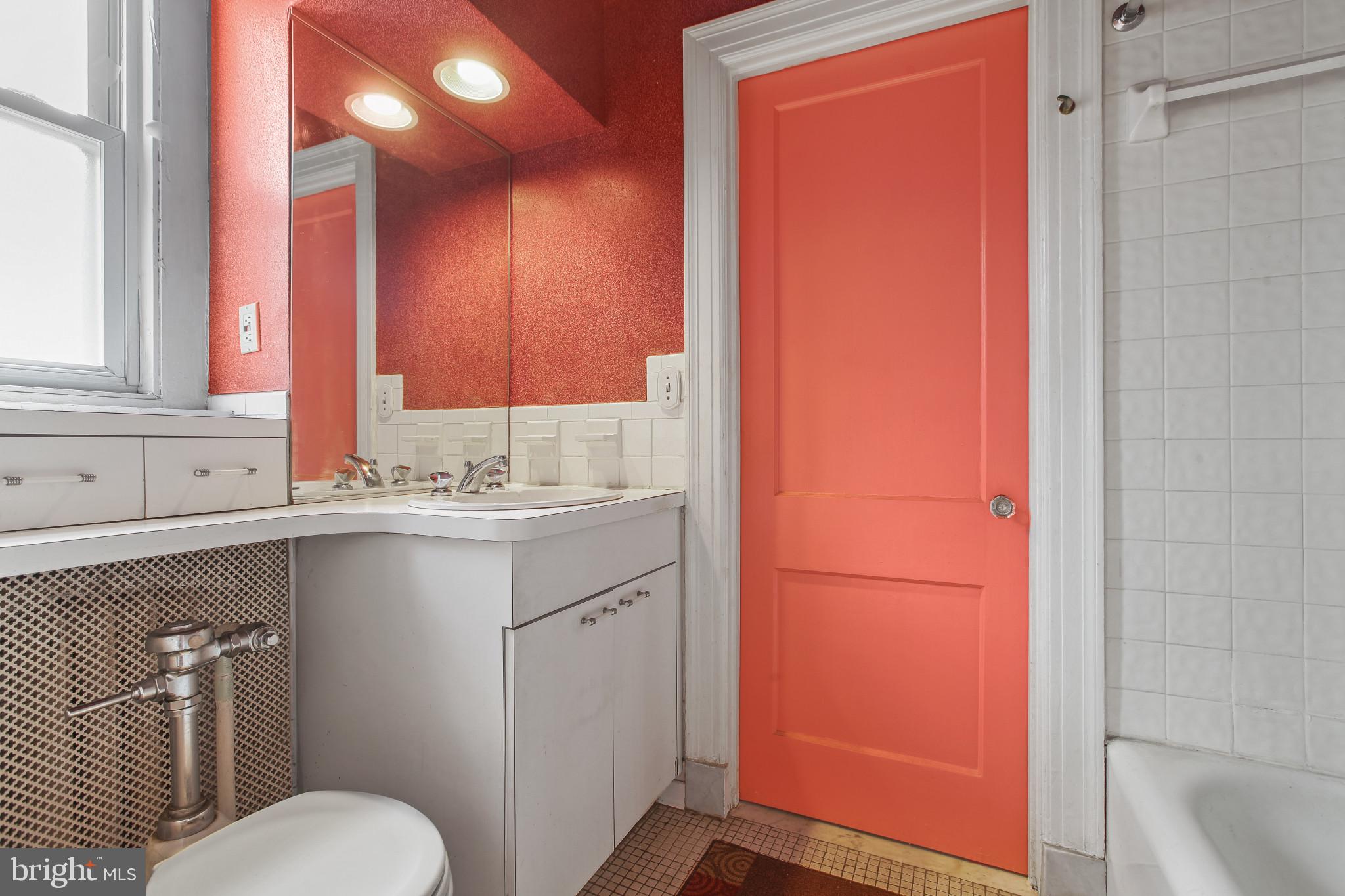 3405 Greenway #304