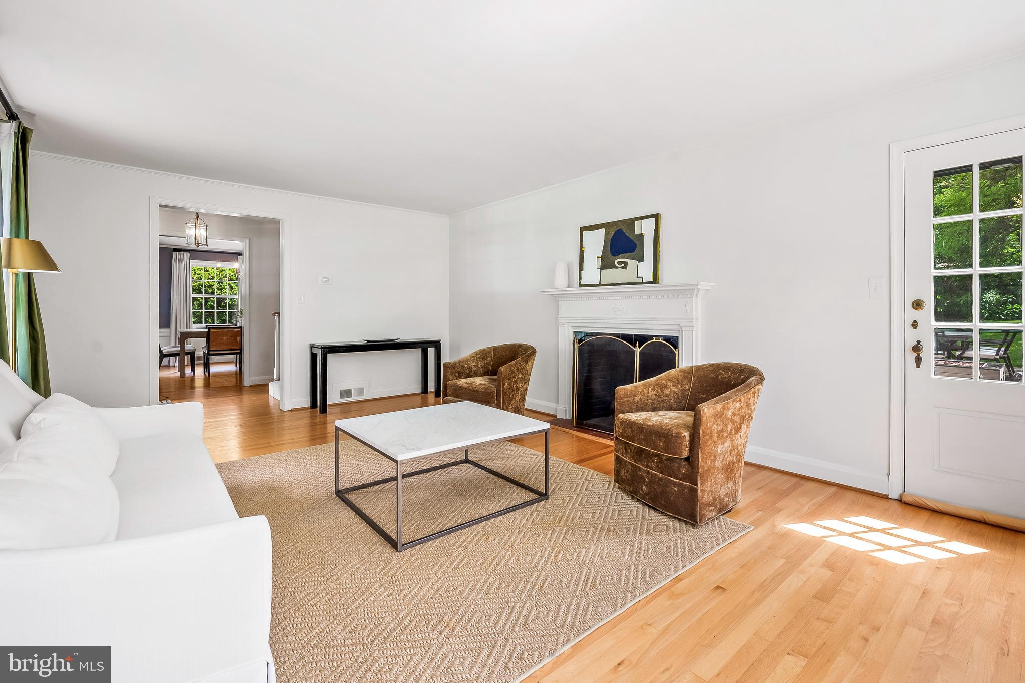203 Saint Dunstans Rd