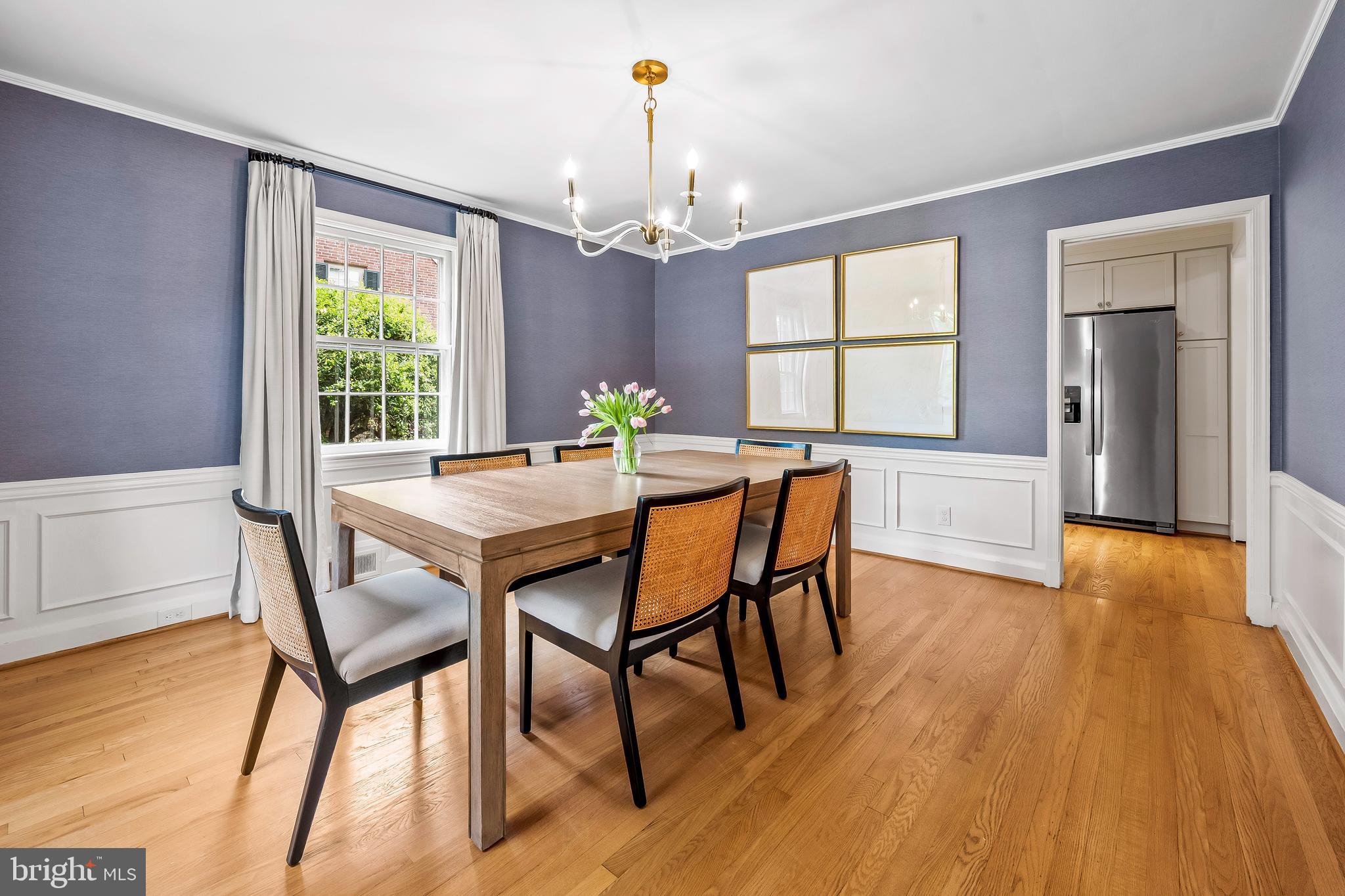 203 Saint Dunstans Rd
