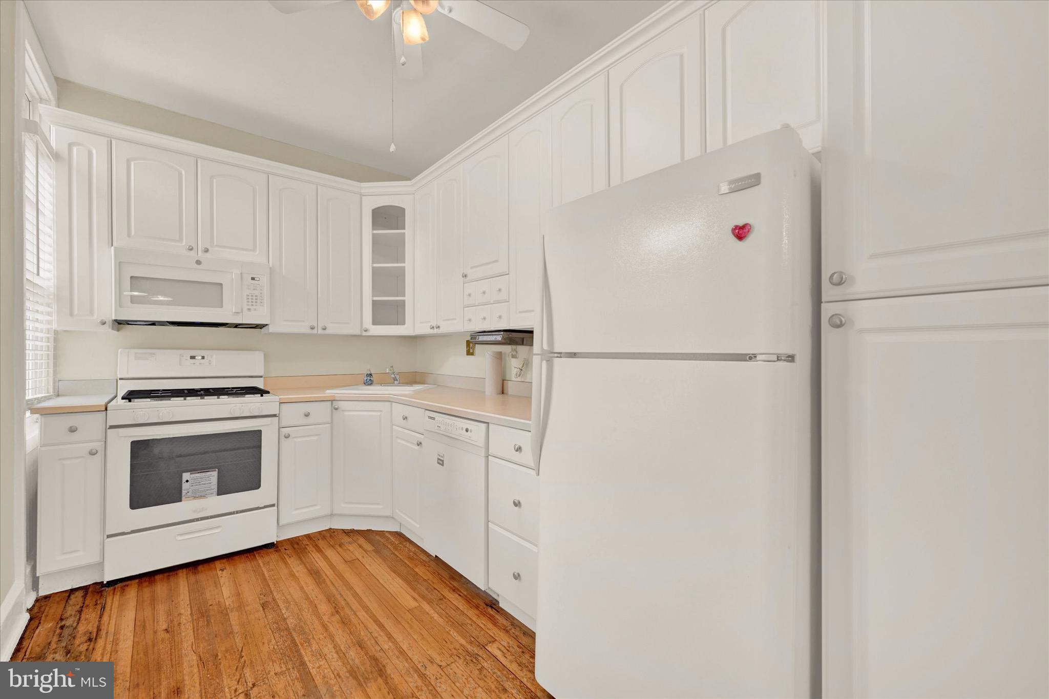 103 W 39TH STREET #A3B