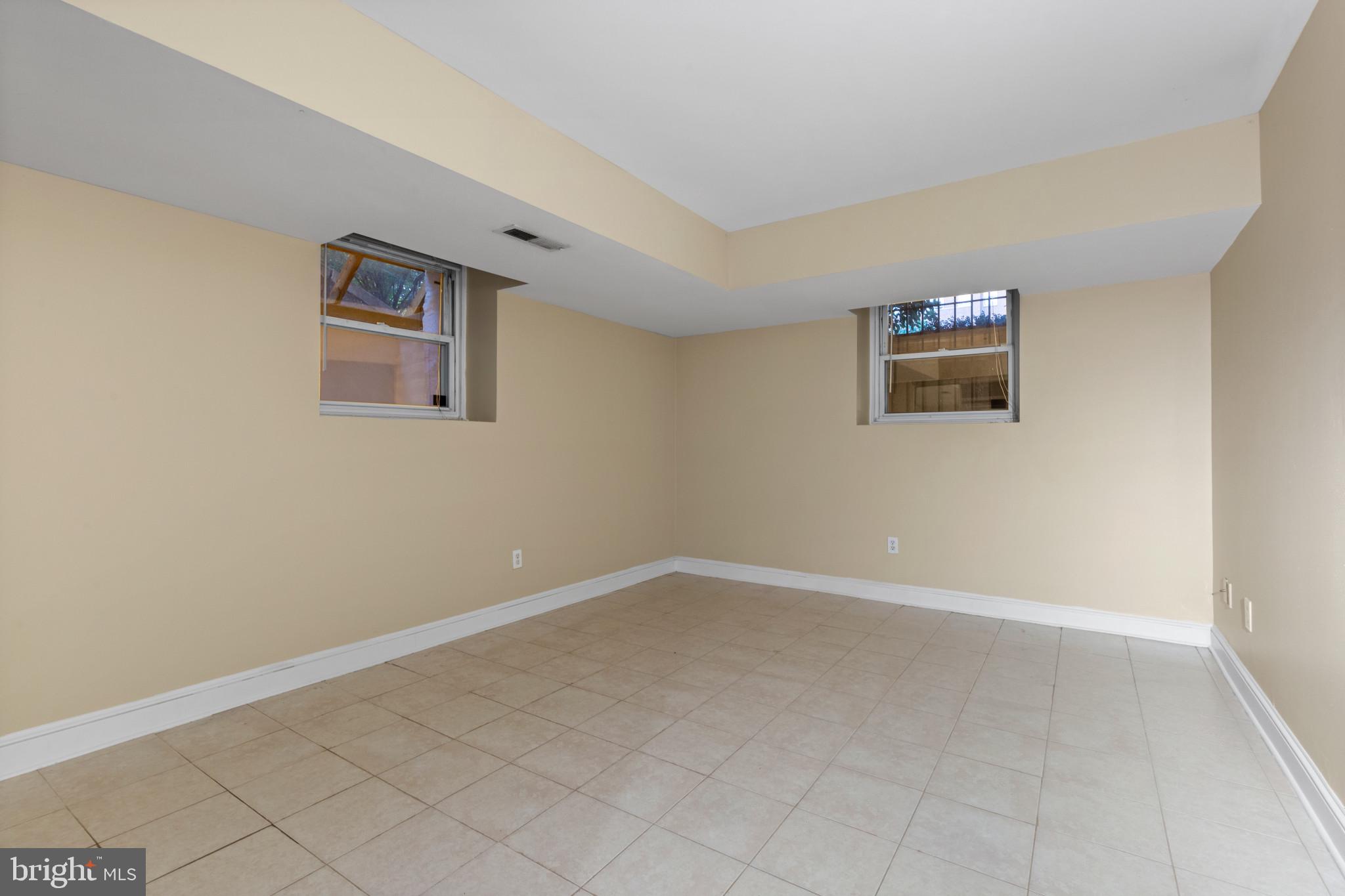 3405 Greenway #1
