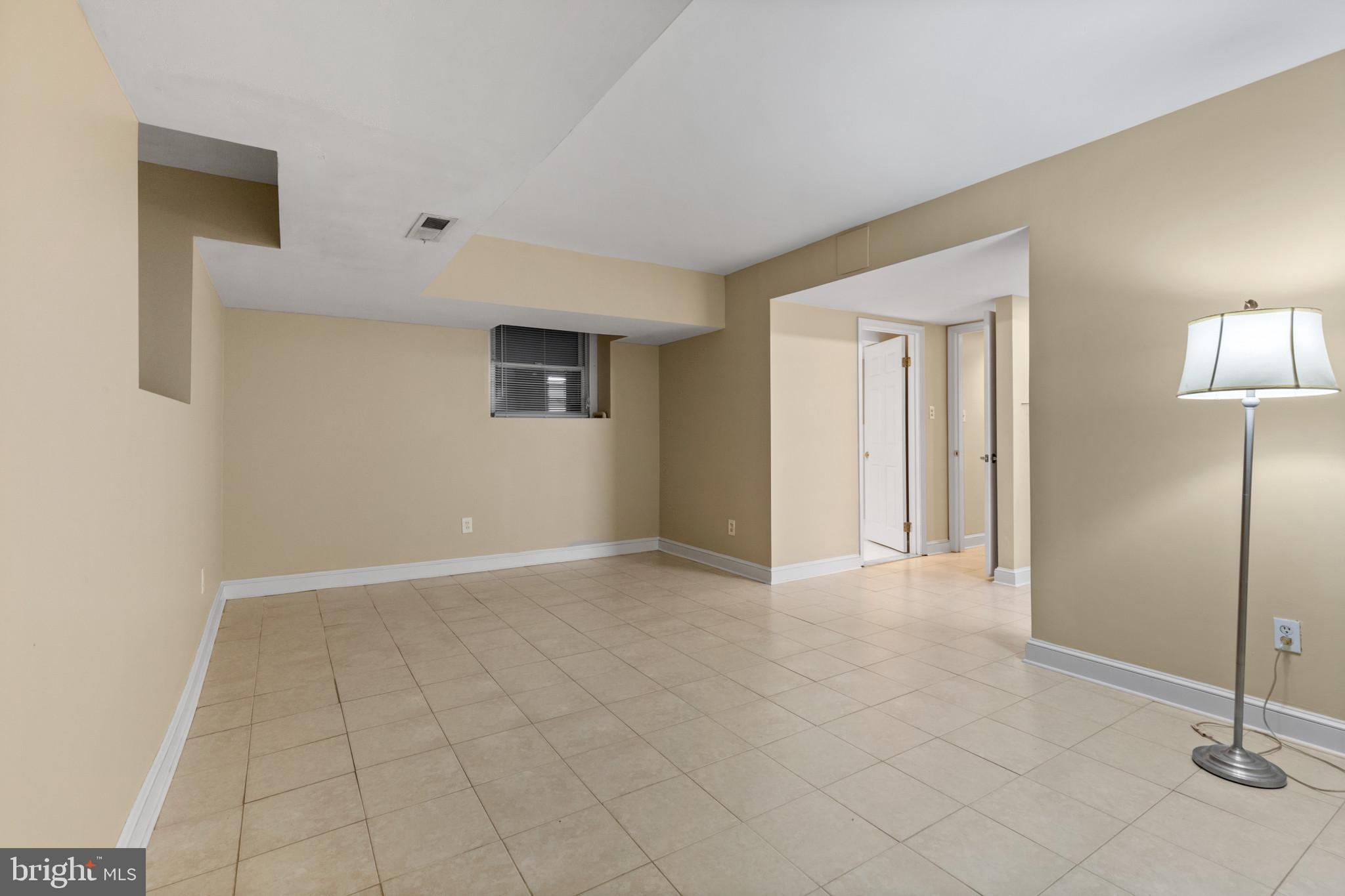 3405 Greenway #1