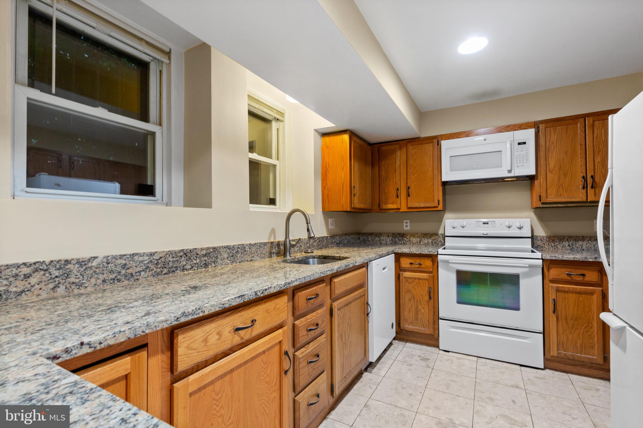 3405 Greenway #1