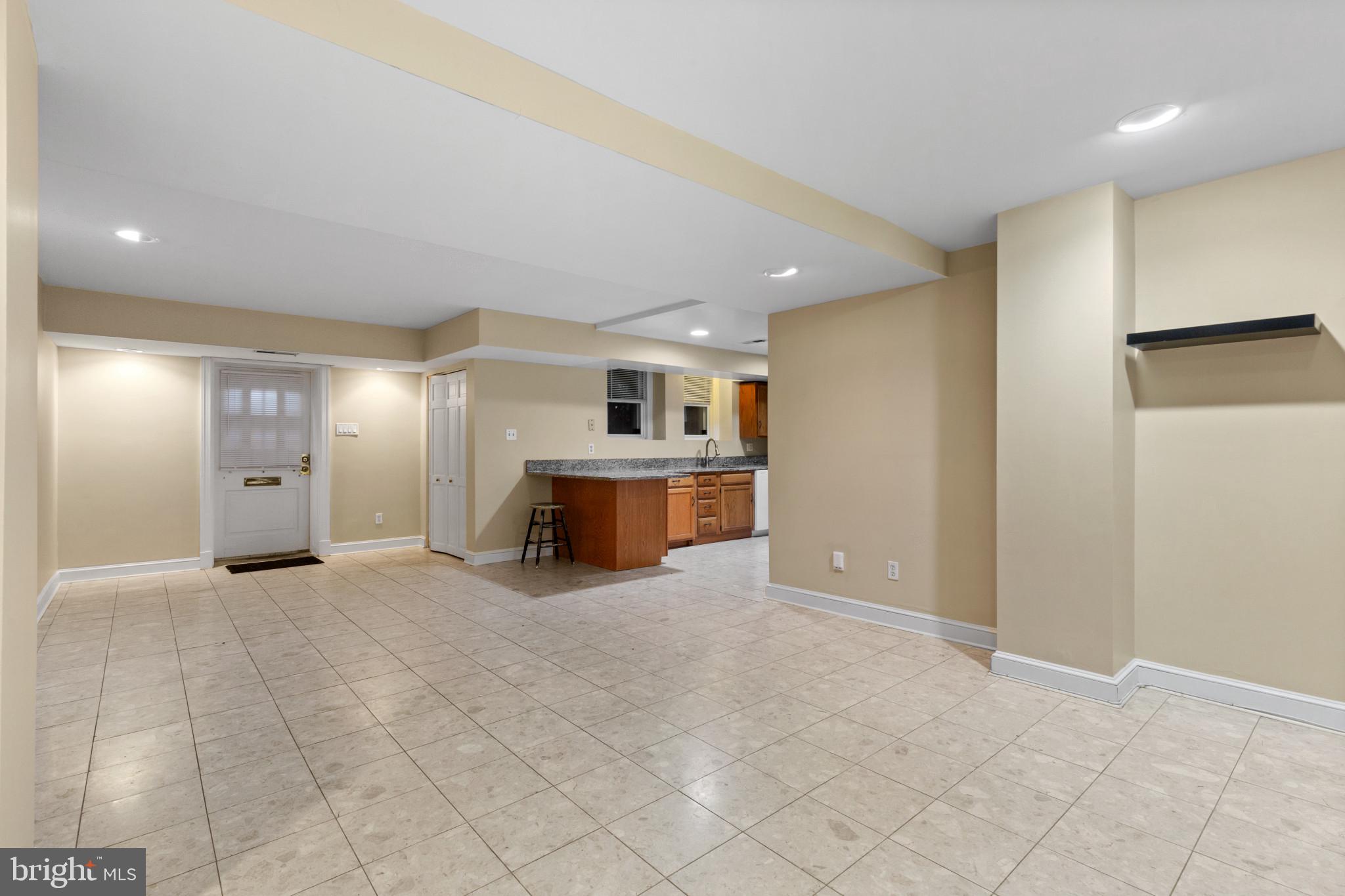 3405 Greenway #1