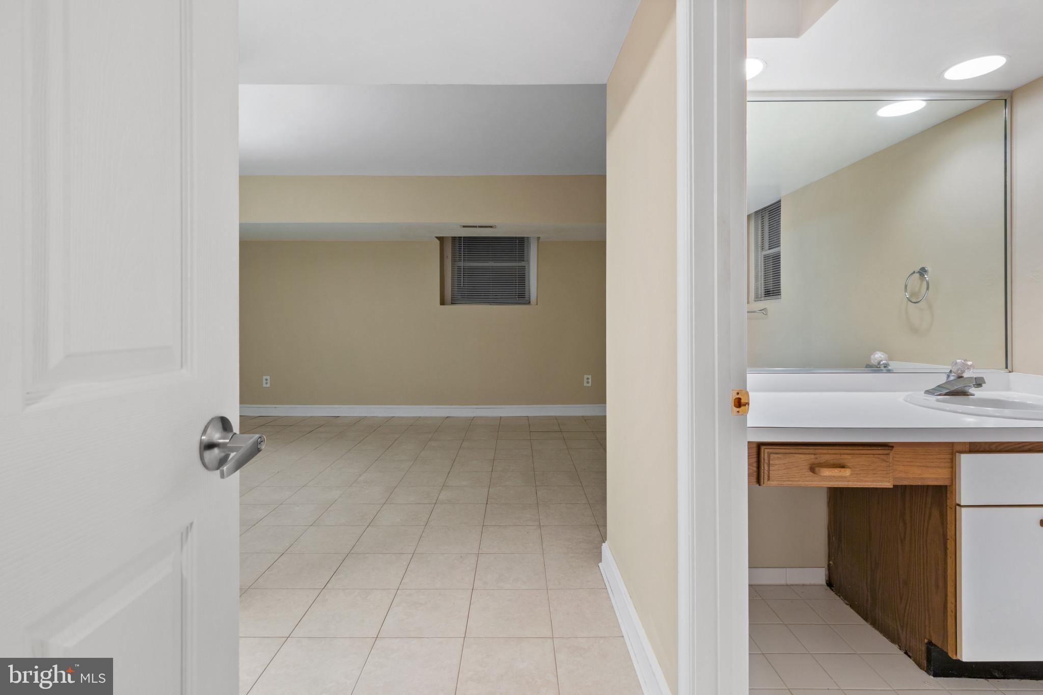 3405 Greenway #1