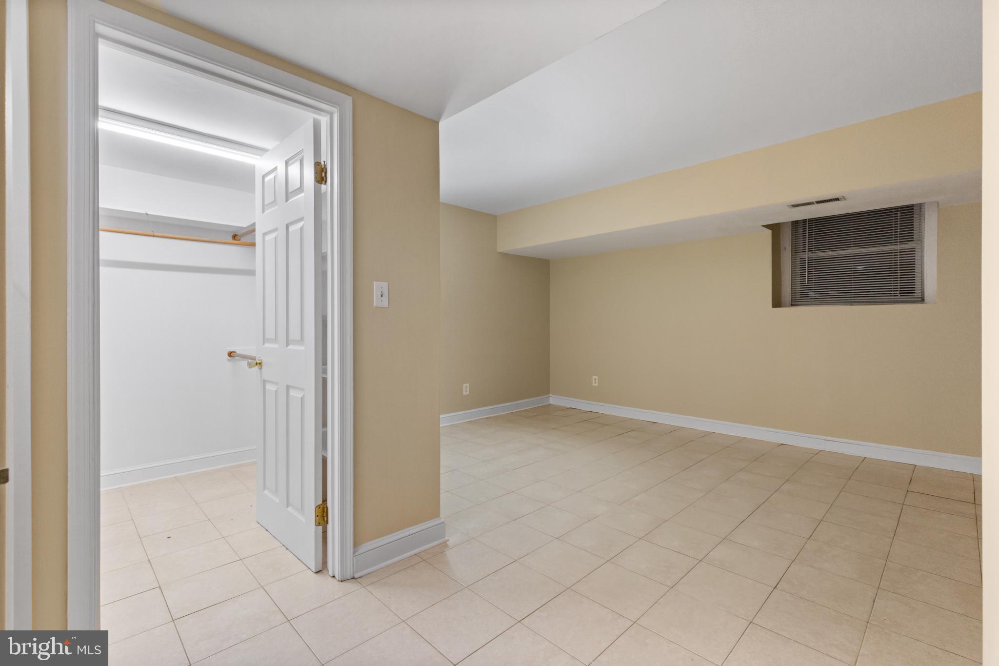 3405 Greenway #1