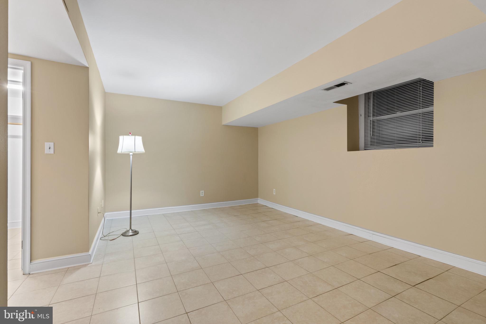 3405 Greenway #1
