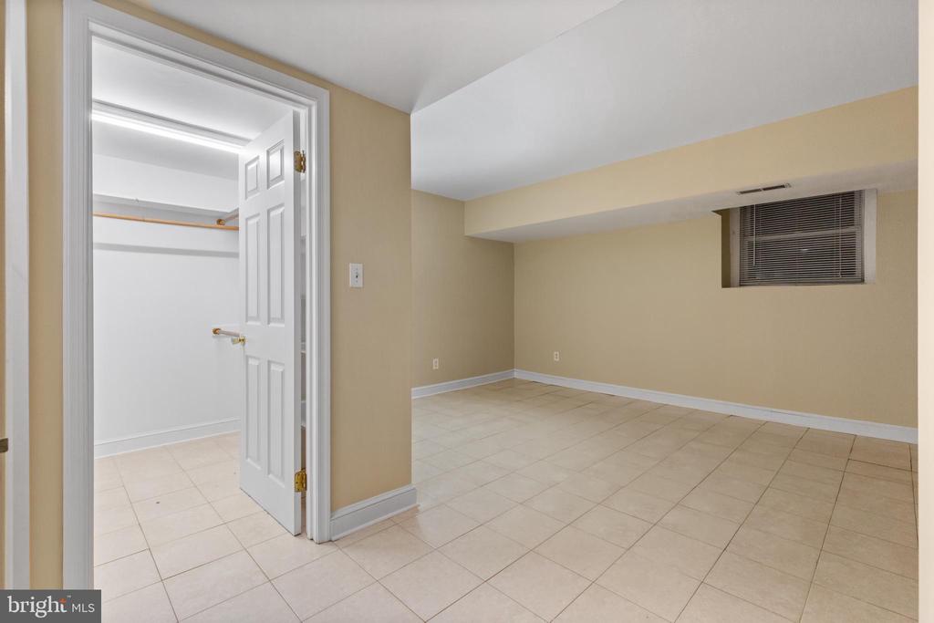3405 Greenway #1