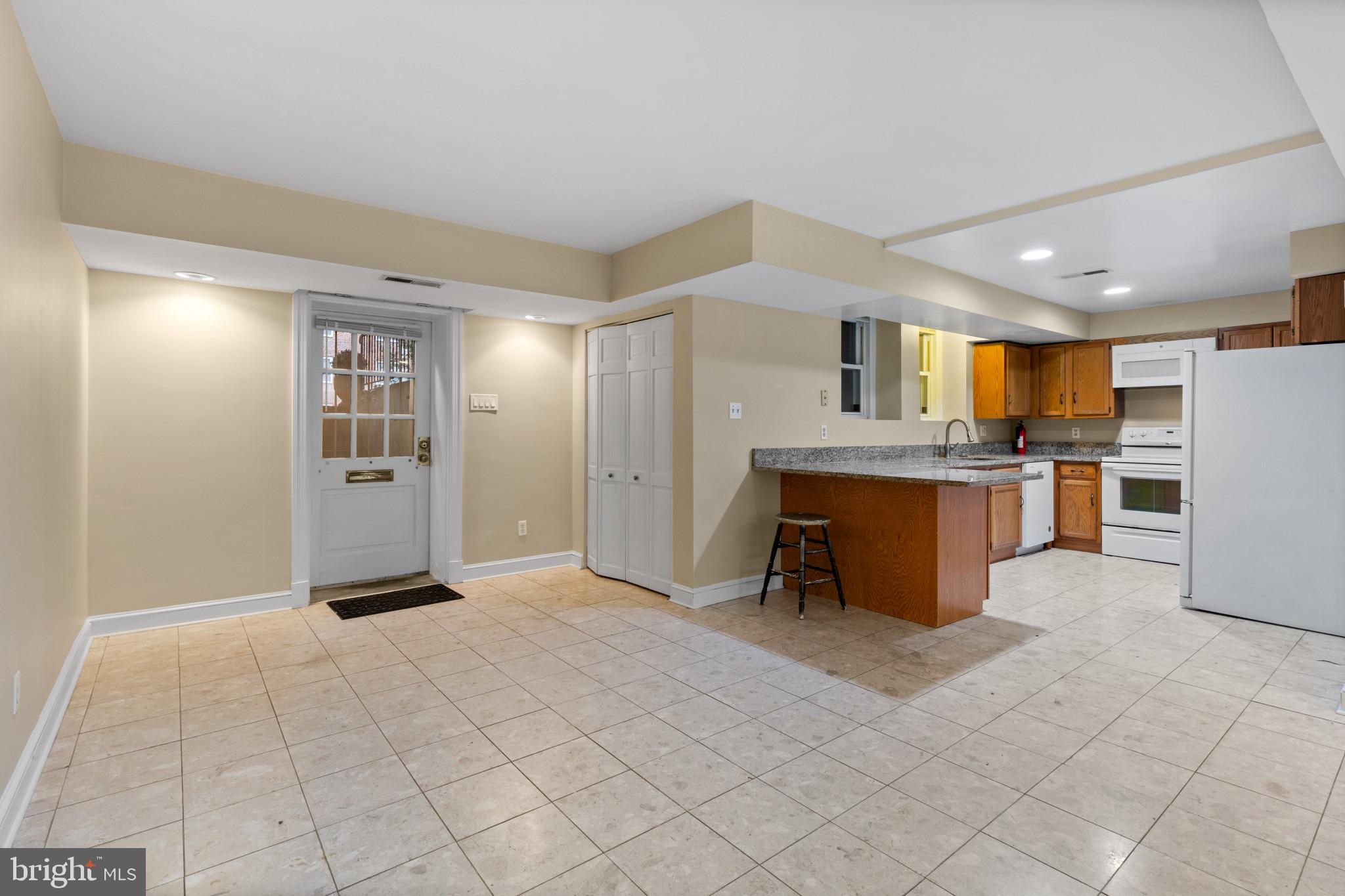 3405 Greenway #1