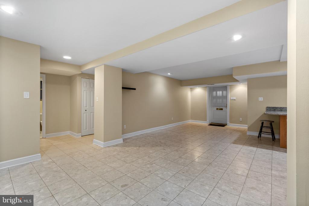3405 Greenway #1