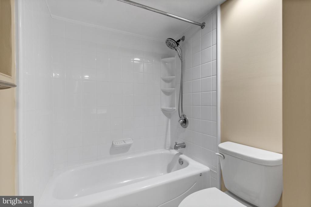 3405 Greenway #1
