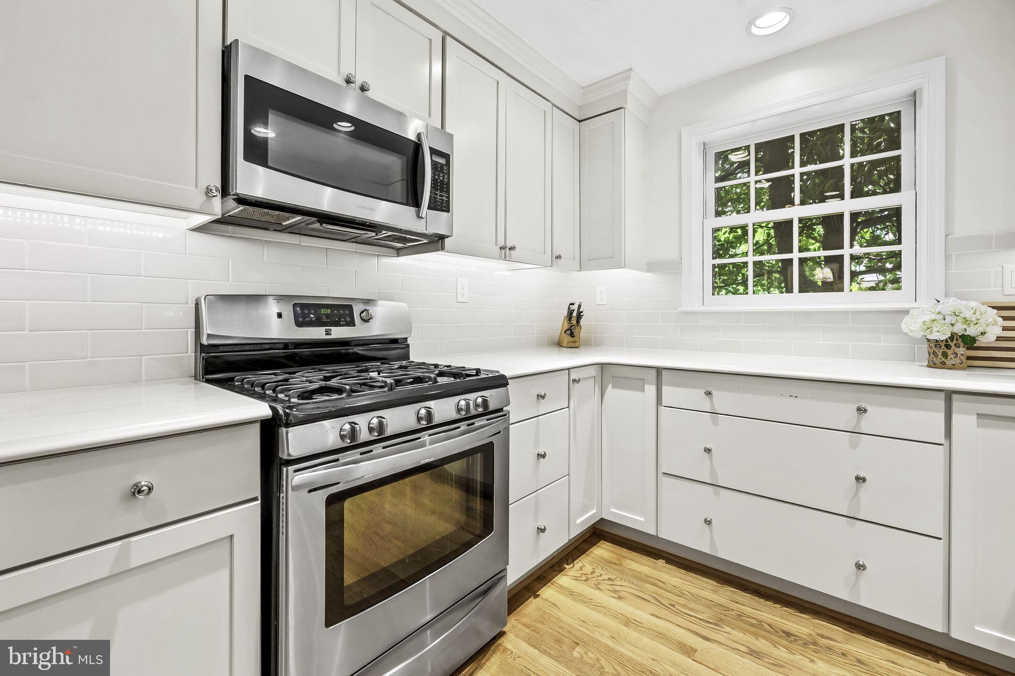 203 Saint Dunstans Rd