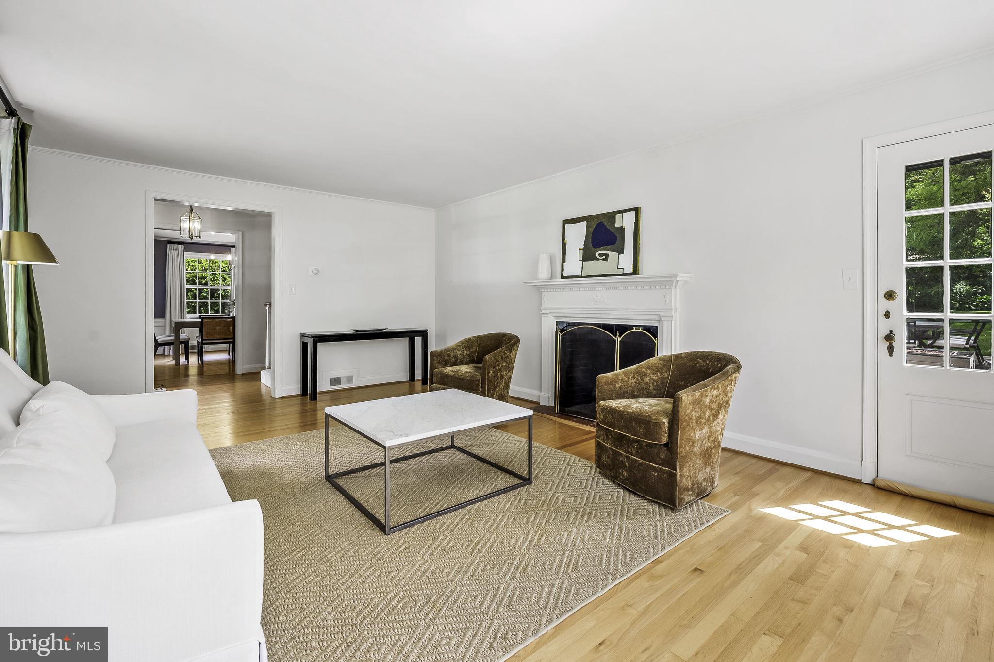 203 Saint Dunstans Rd