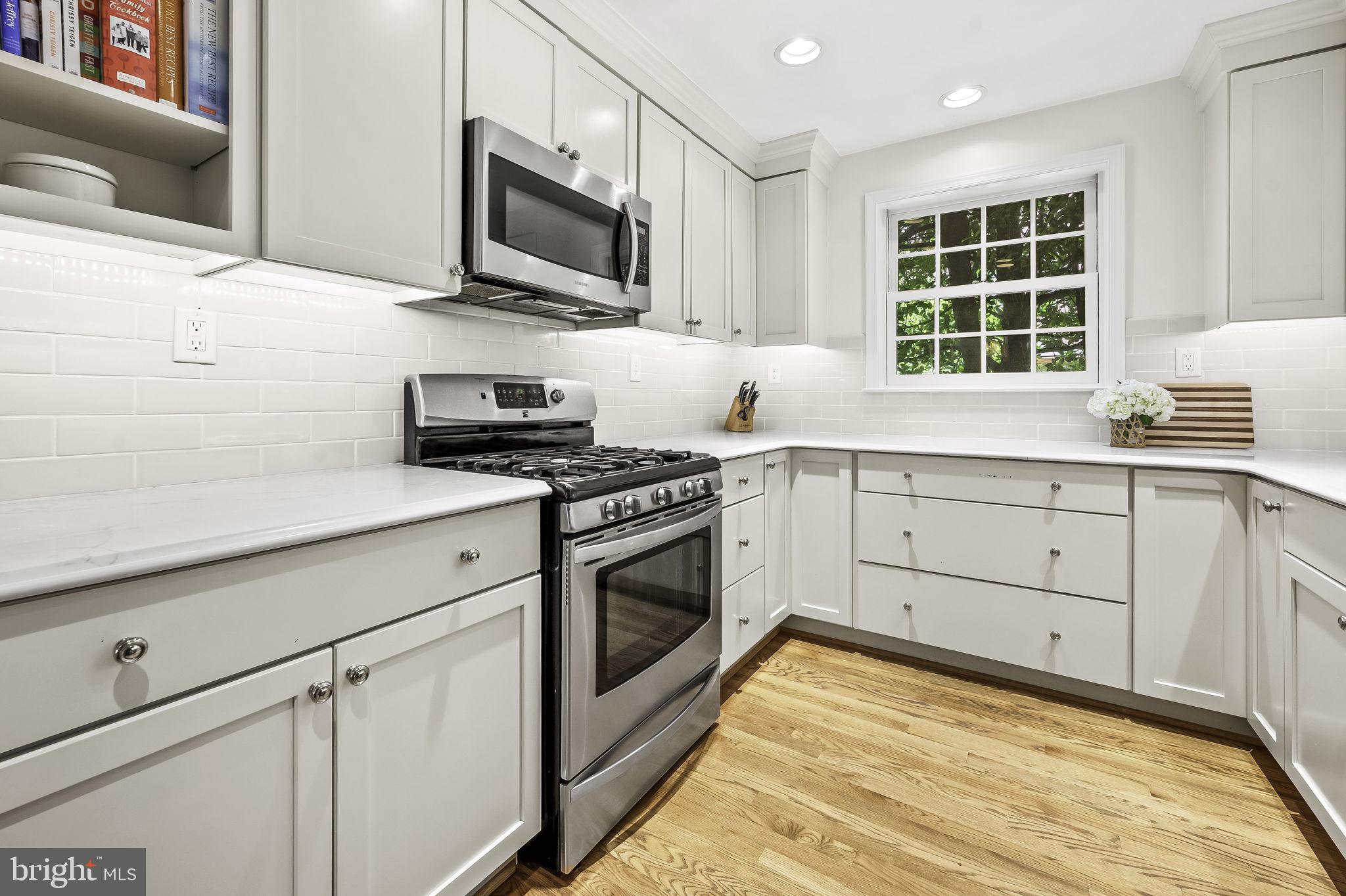203 Saint Dunstans Rd
