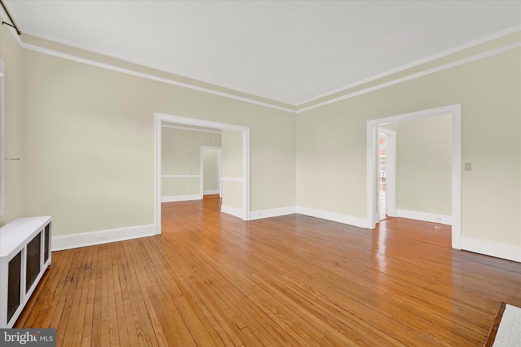 103 W 39TH STREET #A3B