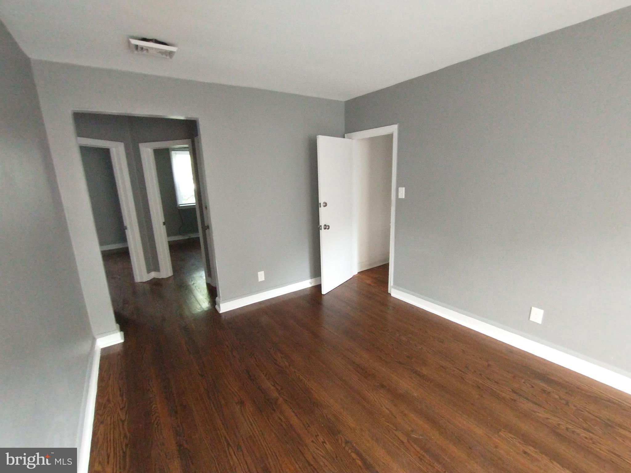 6139 Chinquapin Pkwy