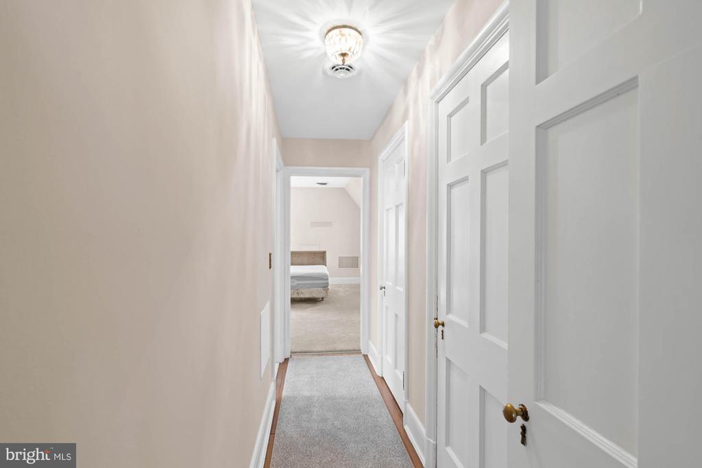 7 Charlcote Pl