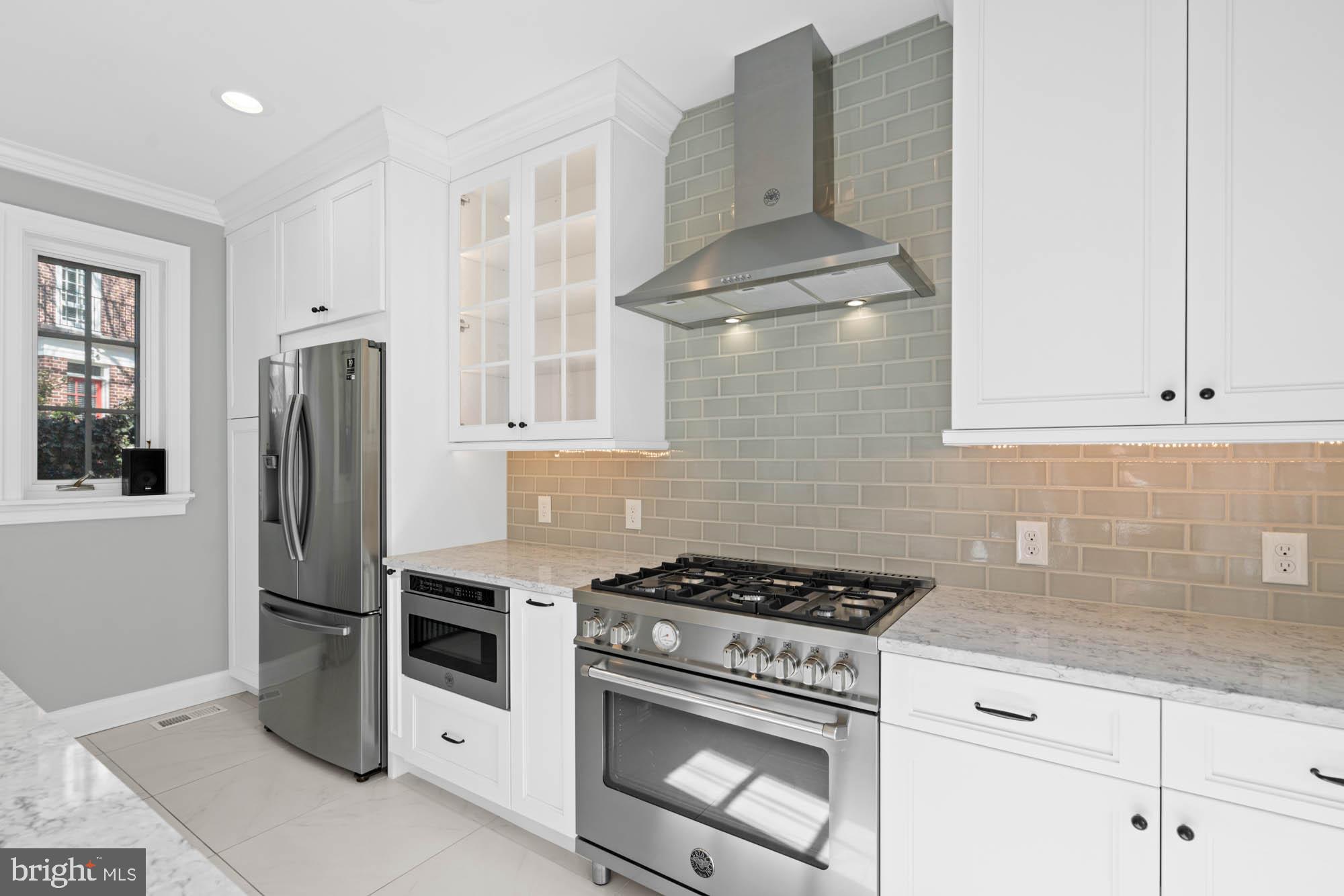 7 Charlcote Pl