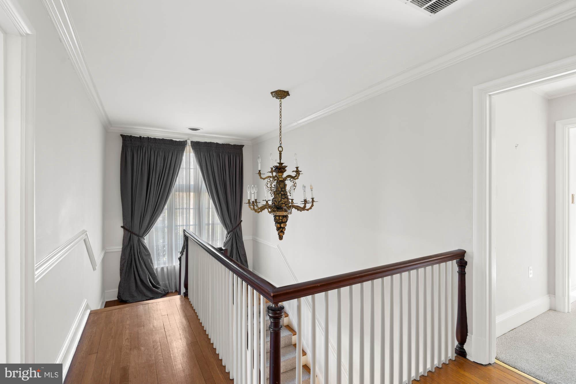 7 Charlcote Pl