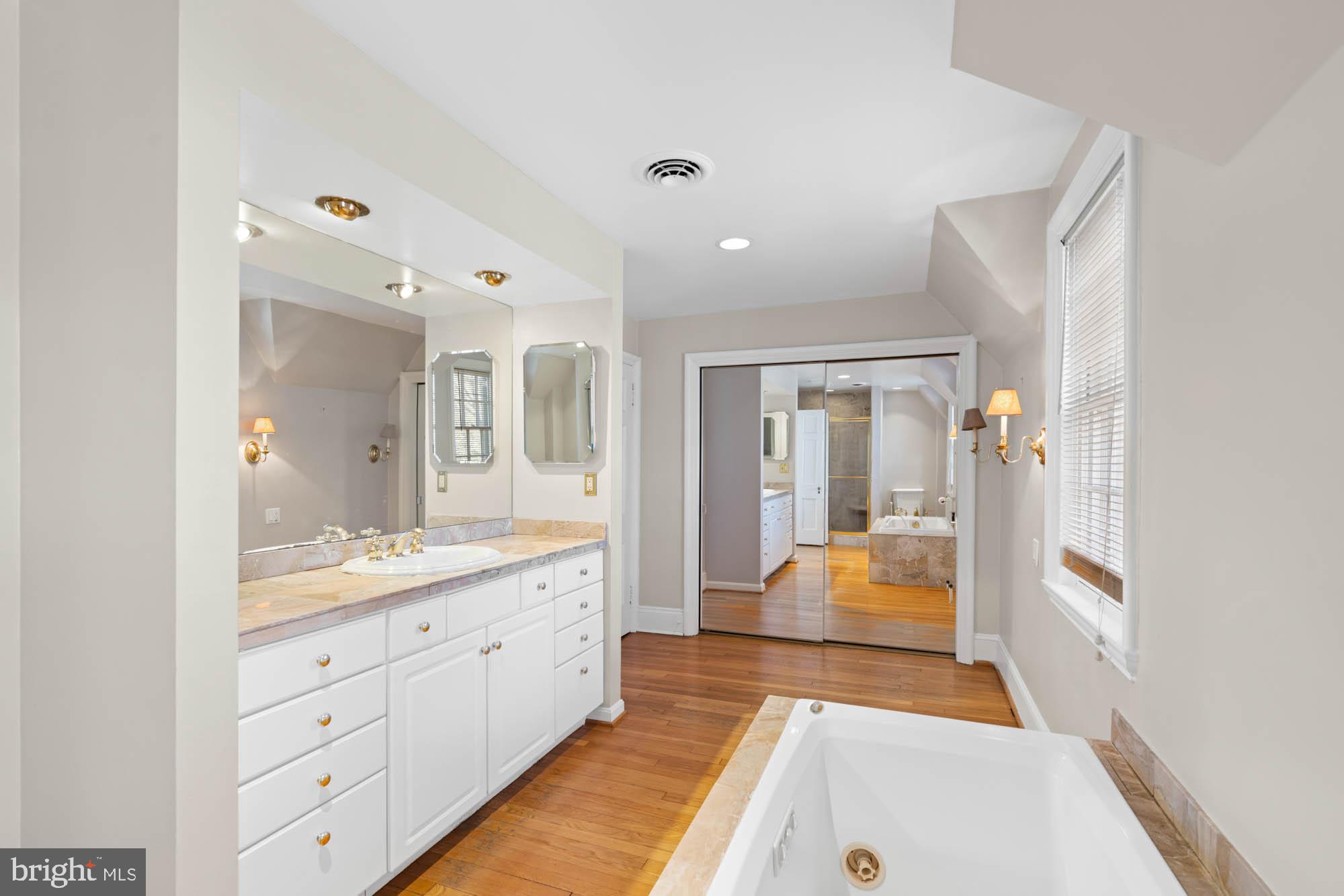 7 Charlcote Pl