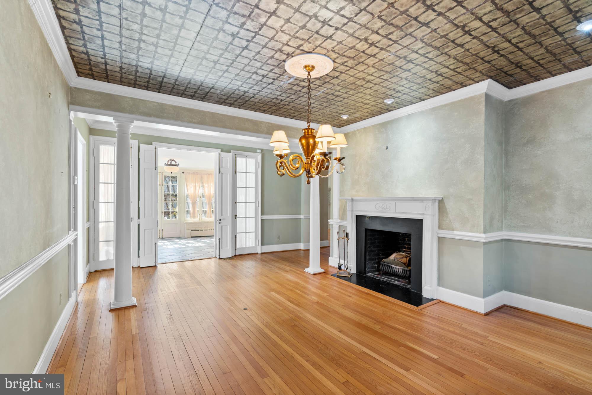 7 Charlcote Pl