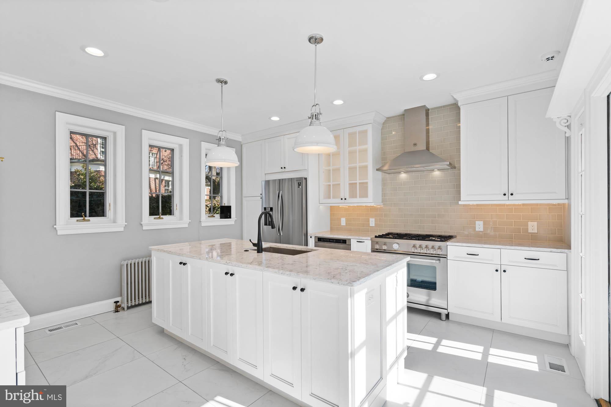 7 Charlcote Pl