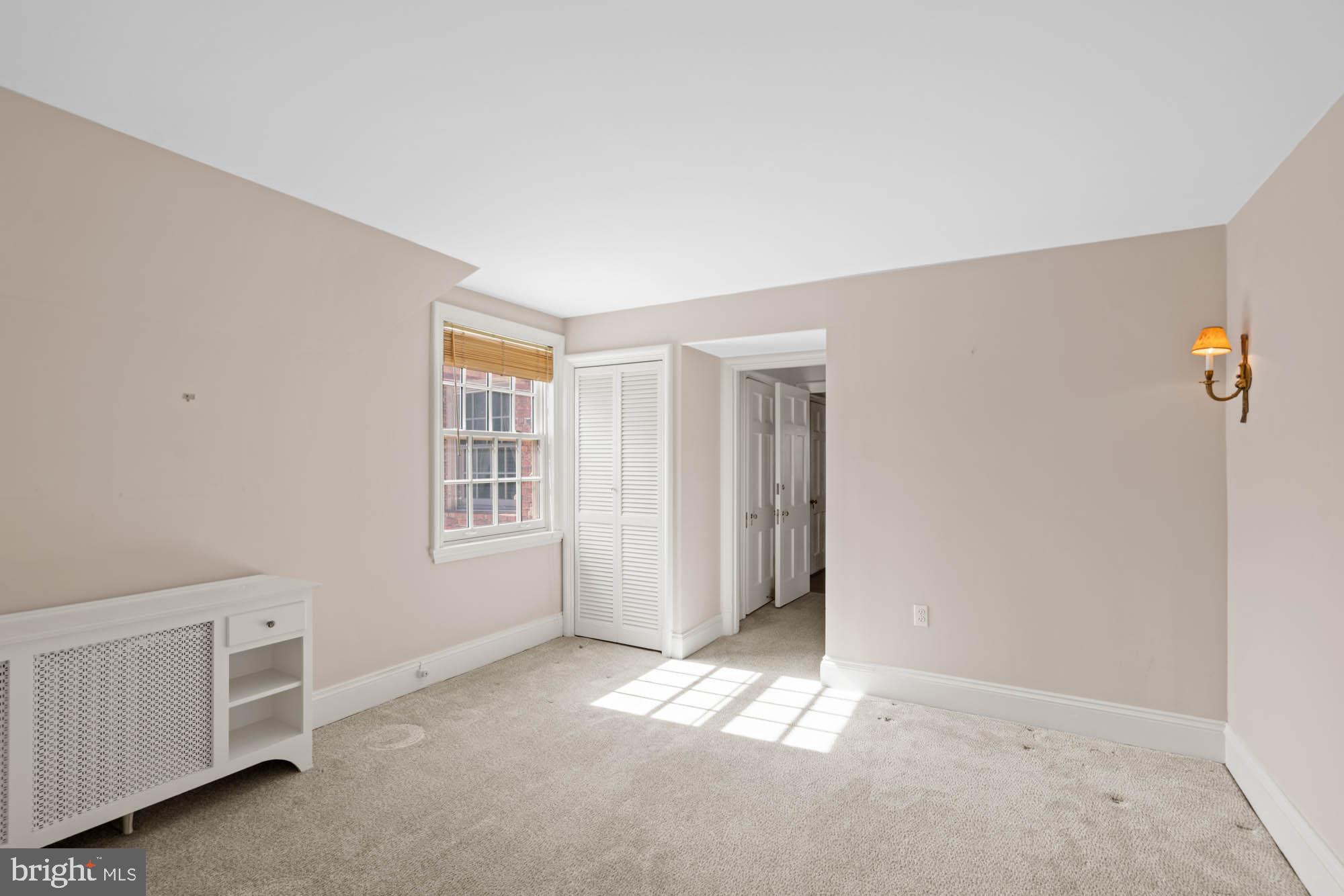 7 Charlcote Pl