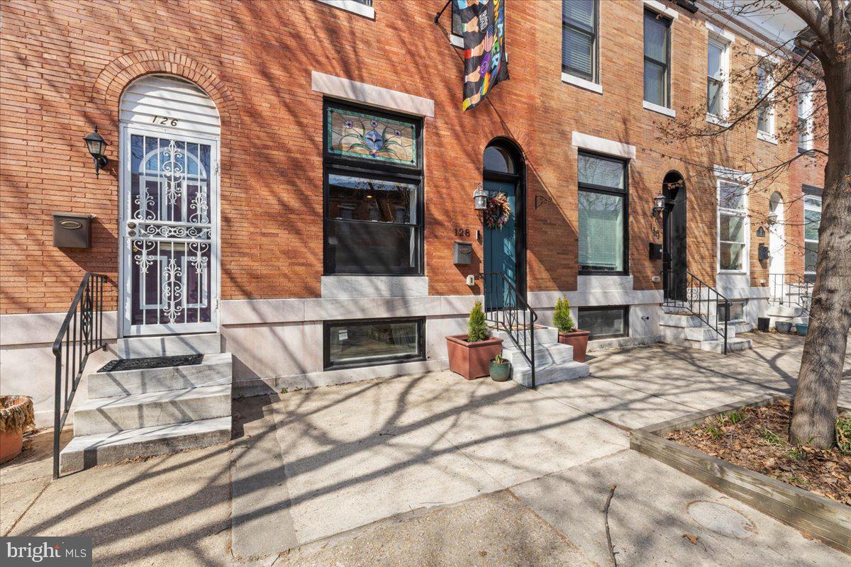 128 N Linwood Ave