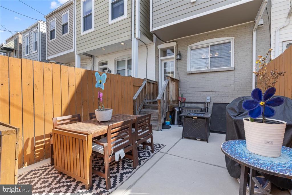 128 N Linwood Ave