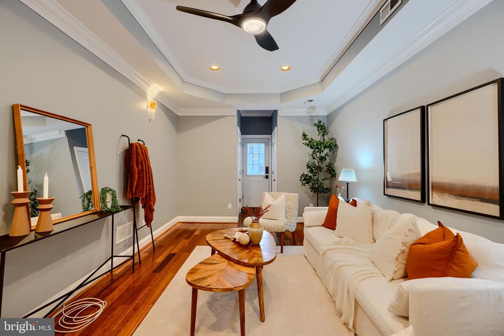 3120 Foster Ave