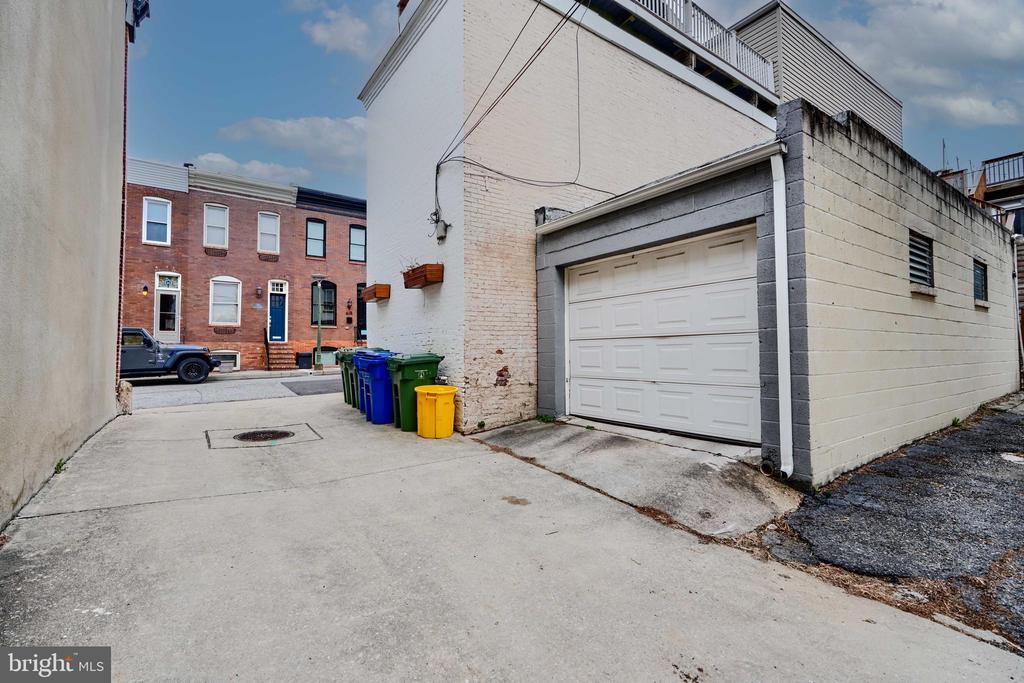 3120 Foster Ave