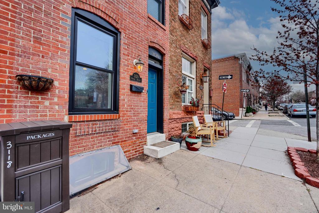 3120 Foster Ave